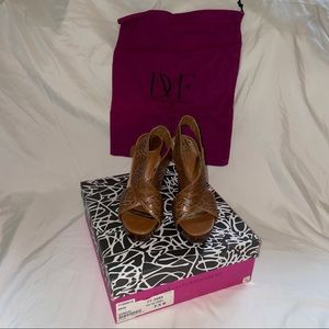 Diane Von Furstenberg Brown Leather Slingback Heel